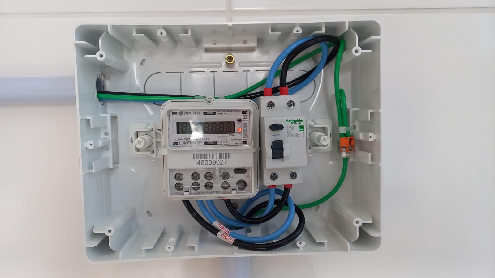 Medidor e proteção elétrica instalados pela SSA